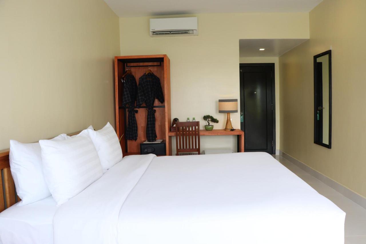 Hotel Landing Gold By Amatak Siem Reap Zewnętrze zdjęcie